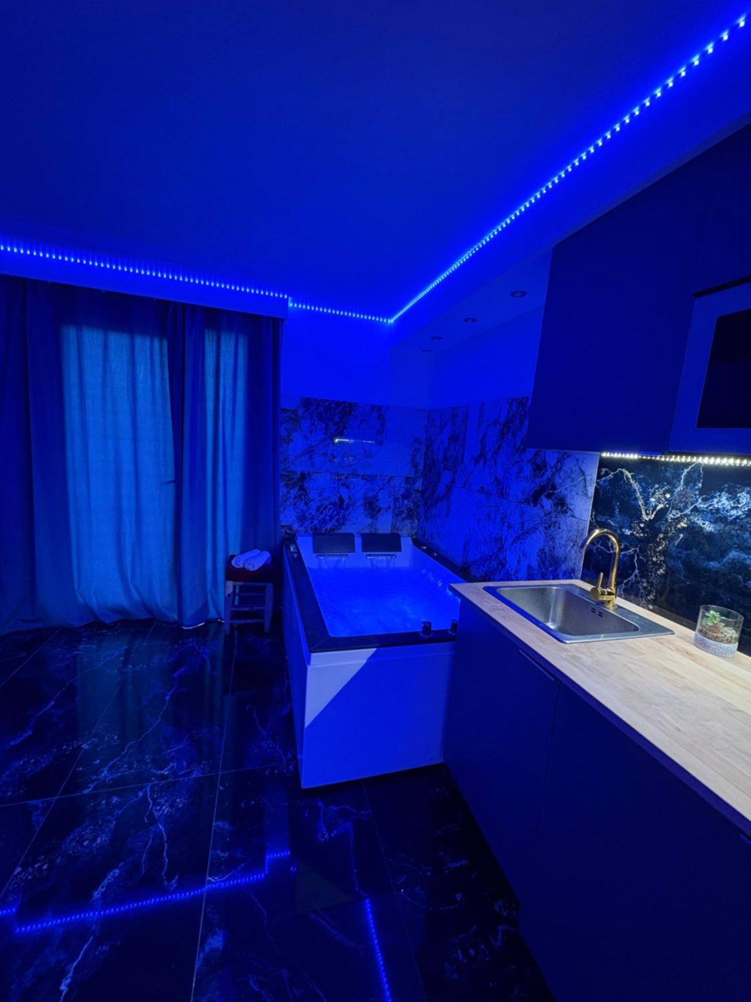 Studio Avec Jaccuzzi Saintry-sur-Seine Екстериор снимка